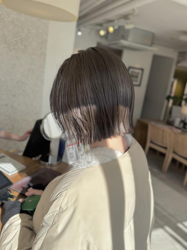 やわらかスタイル『ぱつっとボブ×まろベージュ』