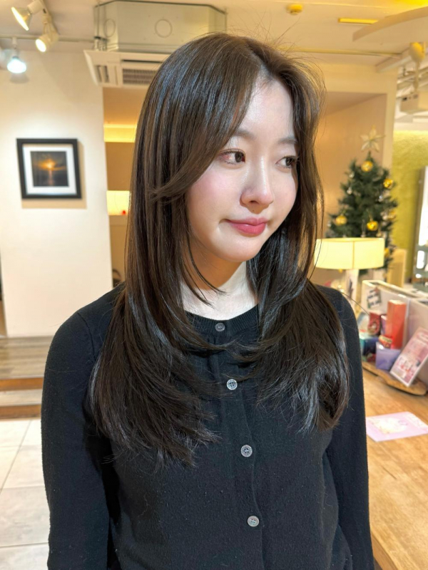 -たっぷりレイヤーロングヘア-【yukari】