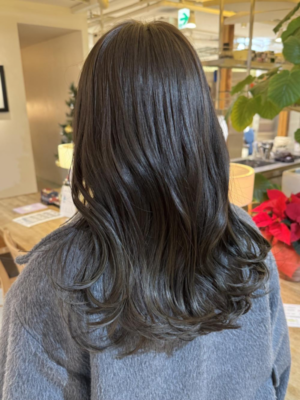 -暗くても透けるアッシュブラウン-【yukari】