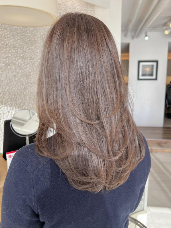 ふわっとレイヤーベージュ【Ayumi】