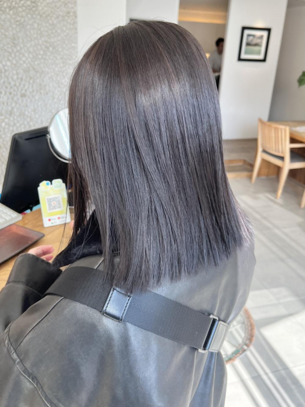 暗髪“透け感ブラック”【若月情】