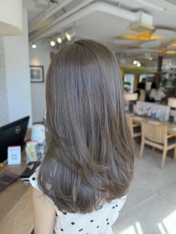 透明感カラー『くすみベージュ』【a o i】