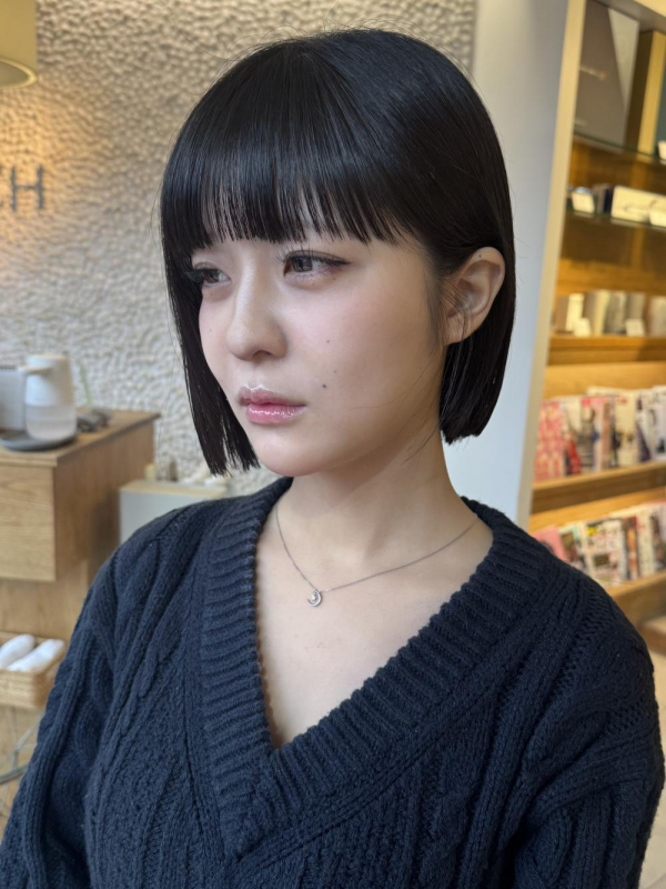 -顎ラインぷつっとボブ-【yukari】｜美容院の最新記事