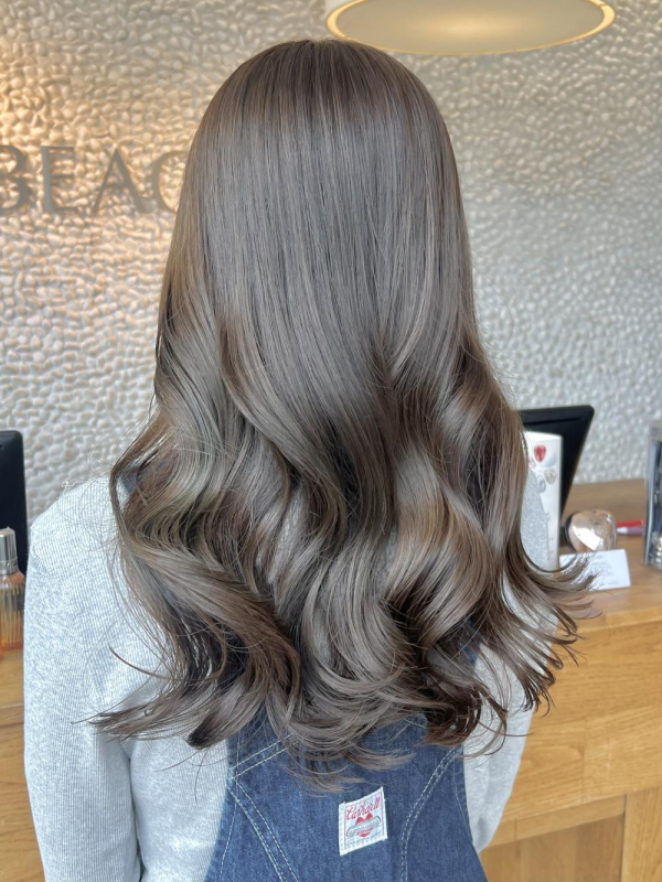 オリーブスモーキーブラウン【Ayumi】