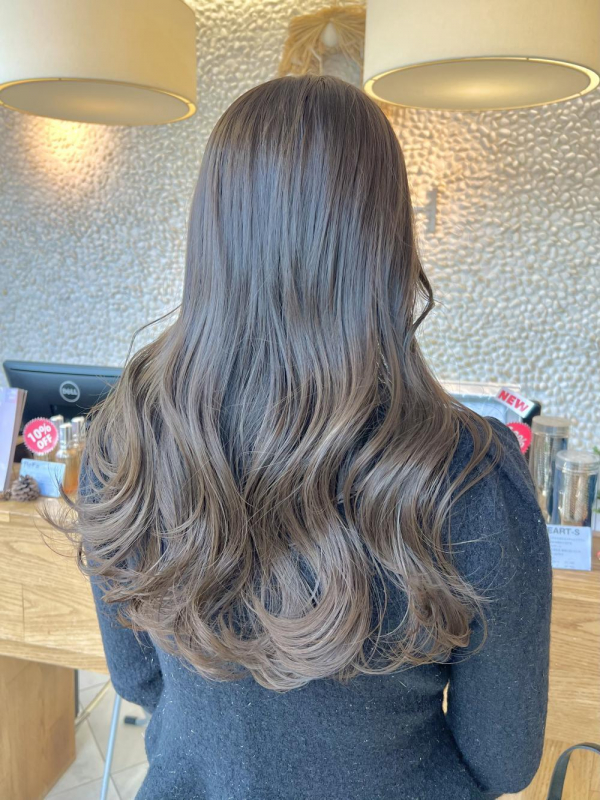 透け感たっぷりマロンベージュカラー【Ayumi】