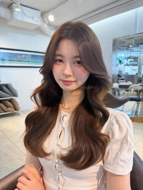 大人気レイヤーカットスタイル