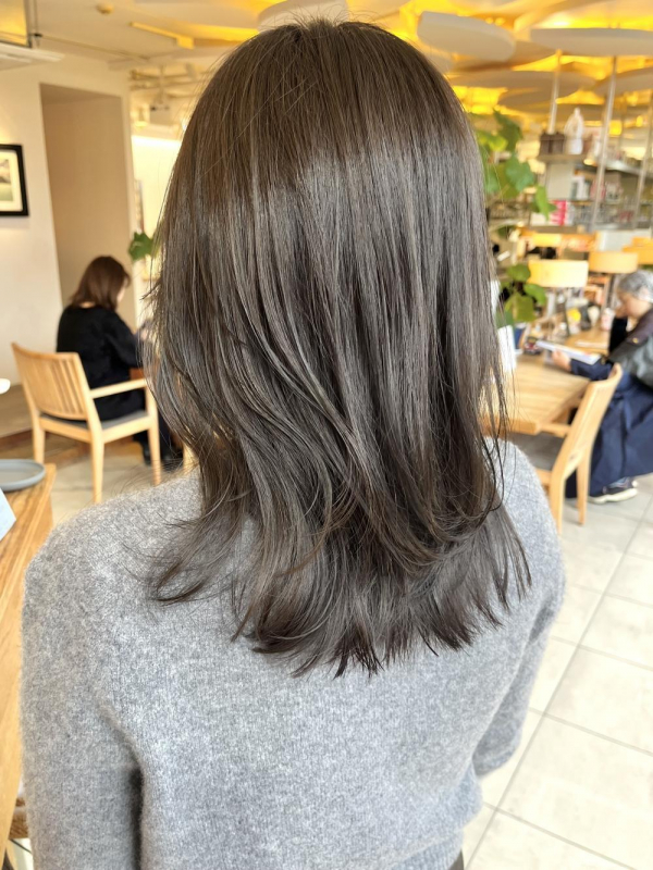 ワンカールで決まる“ミディアムレイヤー”【若月情】