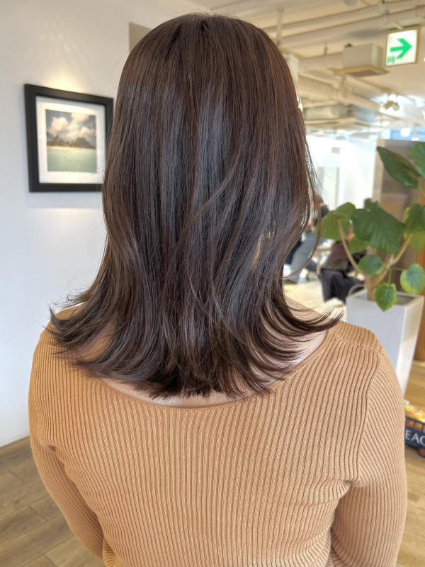 チョコレートブラウン外ハネミディアム【Ayumi】