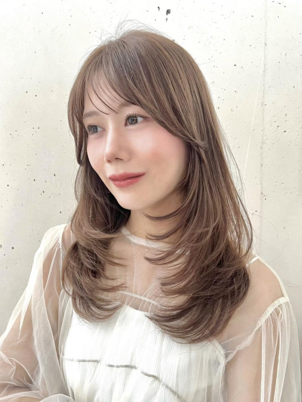 ブラウンベージュミディアムレイヤー【Ayumi】