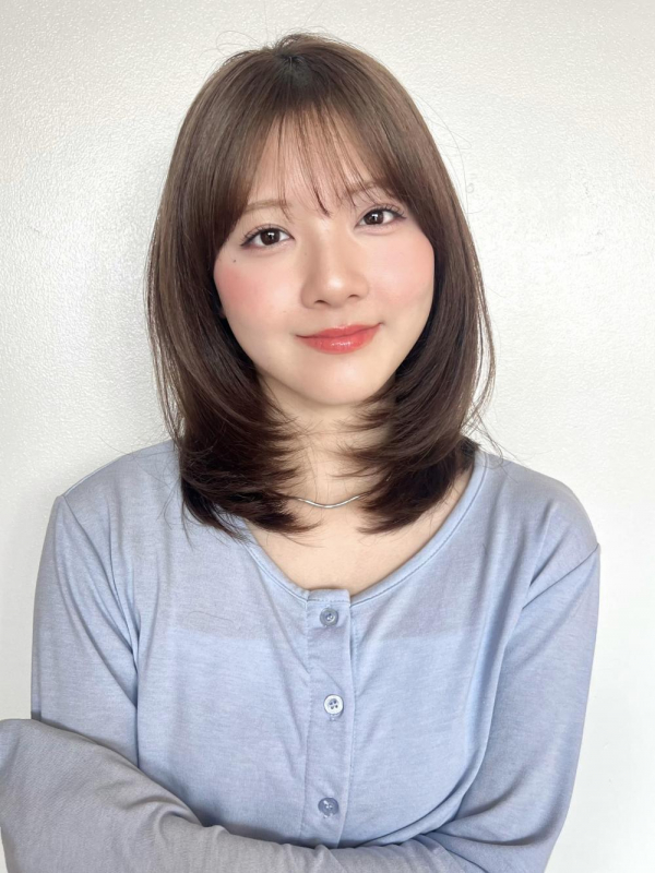 伸ばしかけでもかわいいレイヤーカット【Ayumi】