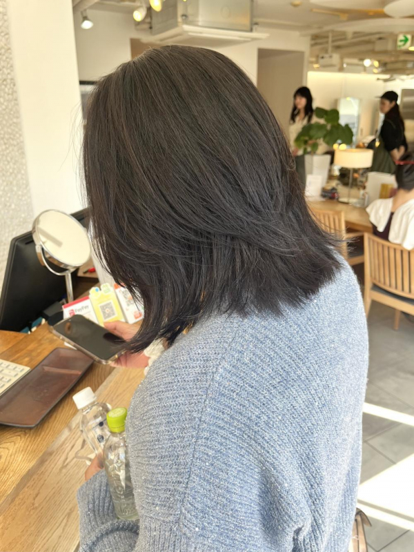 動きのある“ミディアムレイヤー”【若月情】