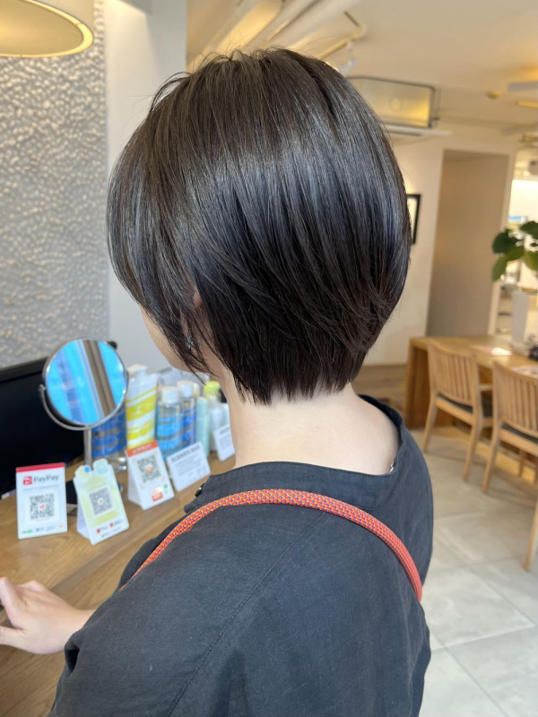 重すぎない“ショートボブ”【若月情】