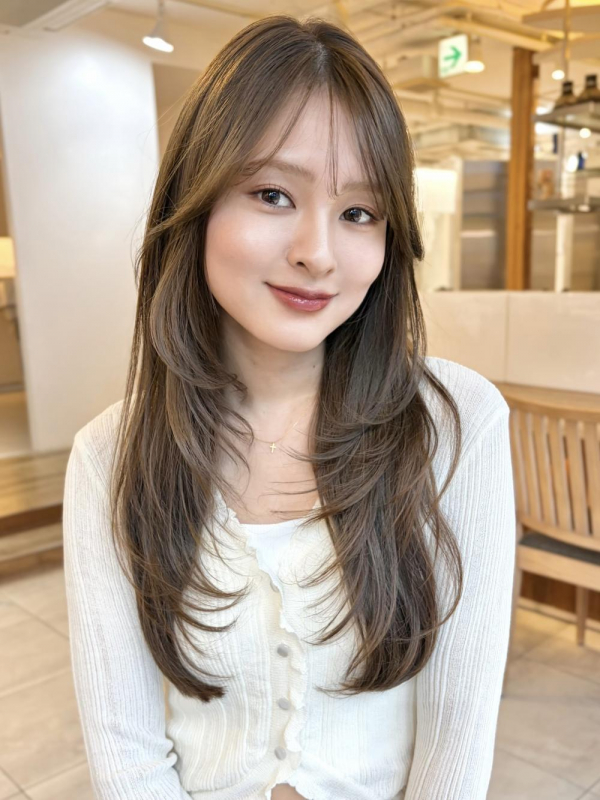 ロングレイヤー艶ベージュ【Ayumi】