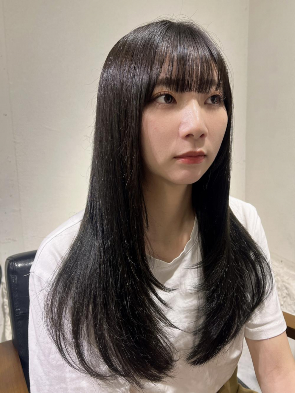 ＊urara＊ぱっつん前髪小顔レイヤー