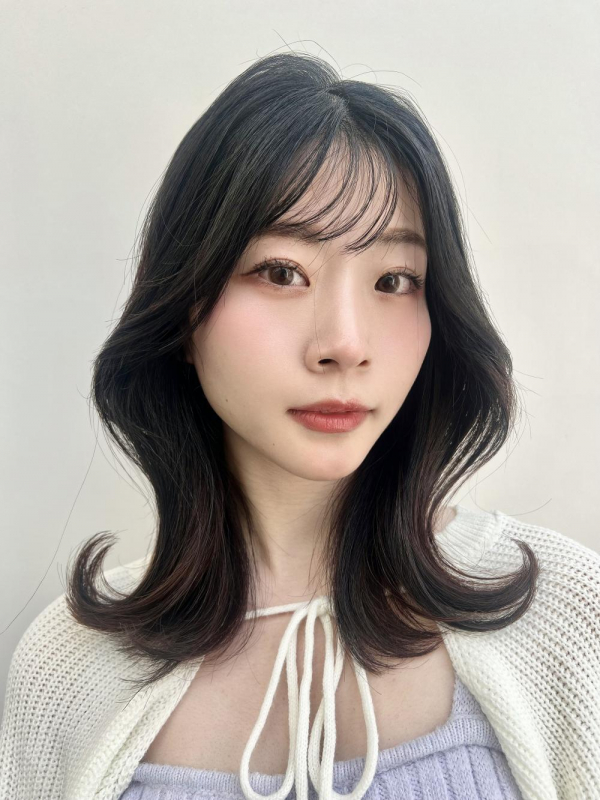 韓国風外ハネレイヤーくびれ巻き
