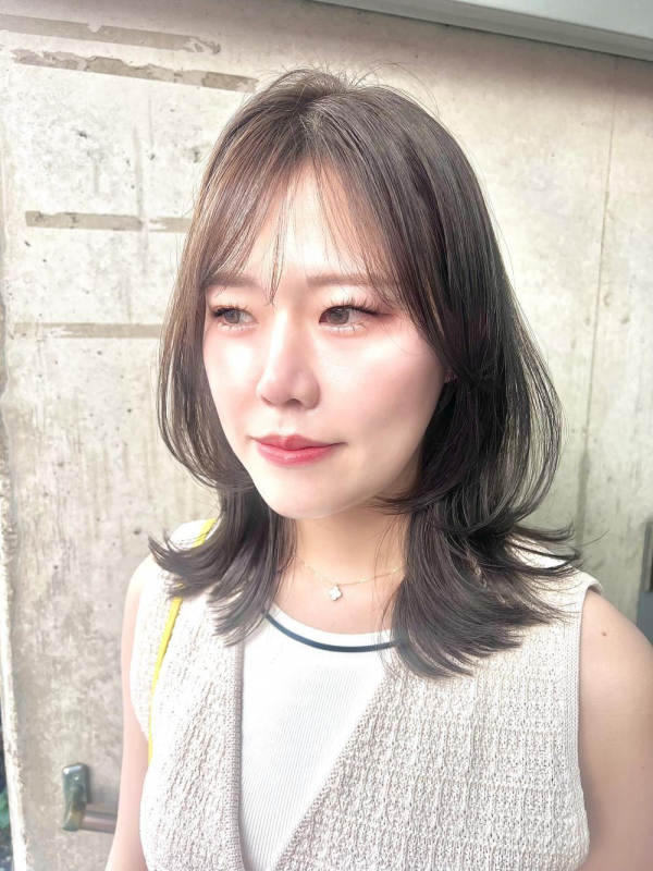 外ハネレイヤーオリーブベージュ