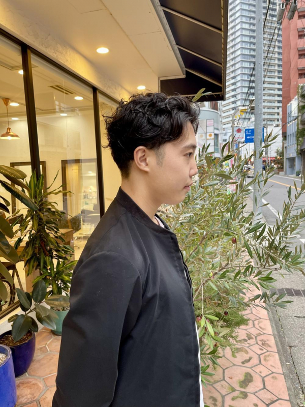 たかはしブログ　クセっ毛は活かす方向で！