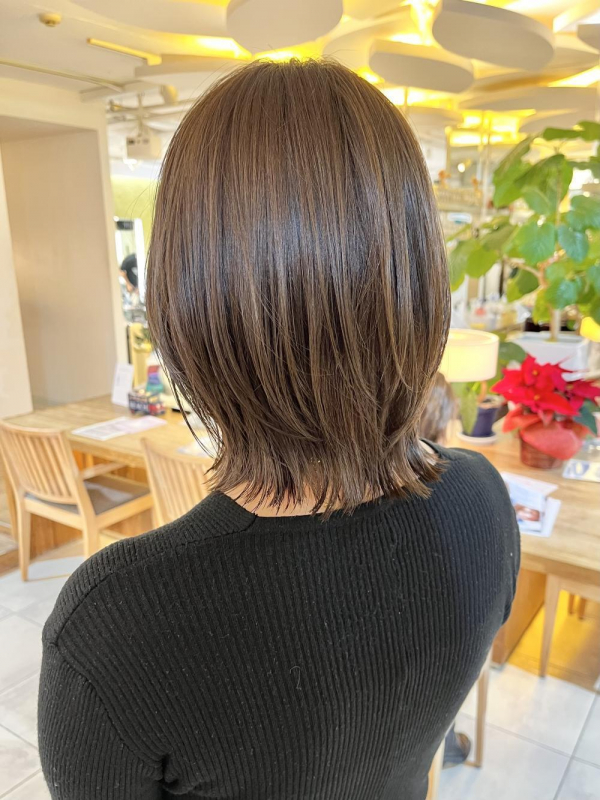 簡単スタイリング“外ハネレイヤーボブ”【若月情】｜青山にある美容院