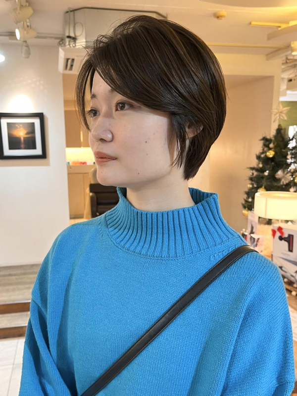 大人ショートボブ”【若月情】｜青山にある美容院（美容室）hair lounge
