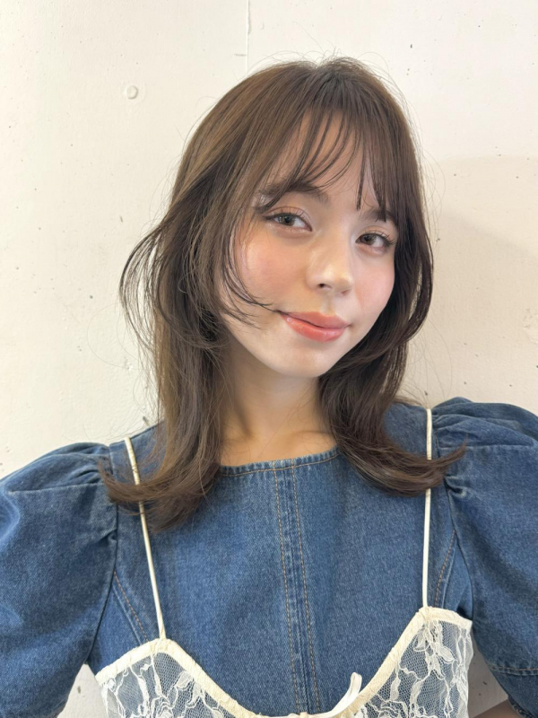 外ハネニュアンスミディアム
