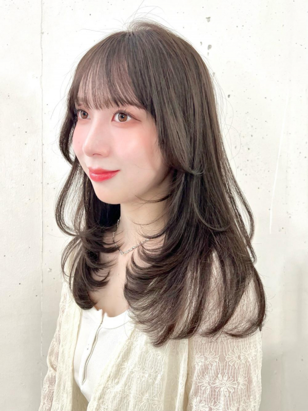 マロングレージュミディアムレイヤー