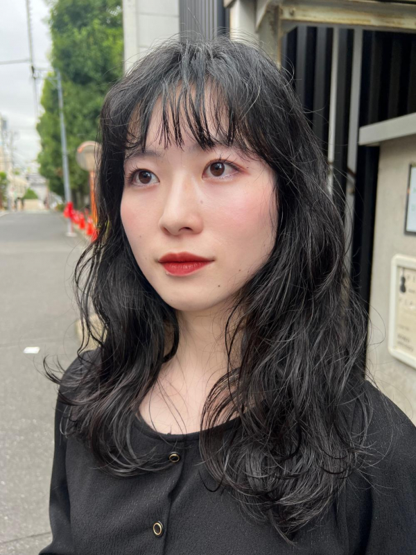 ＊urara＊アッシュカラー黒髪スタイルウェーブヘア