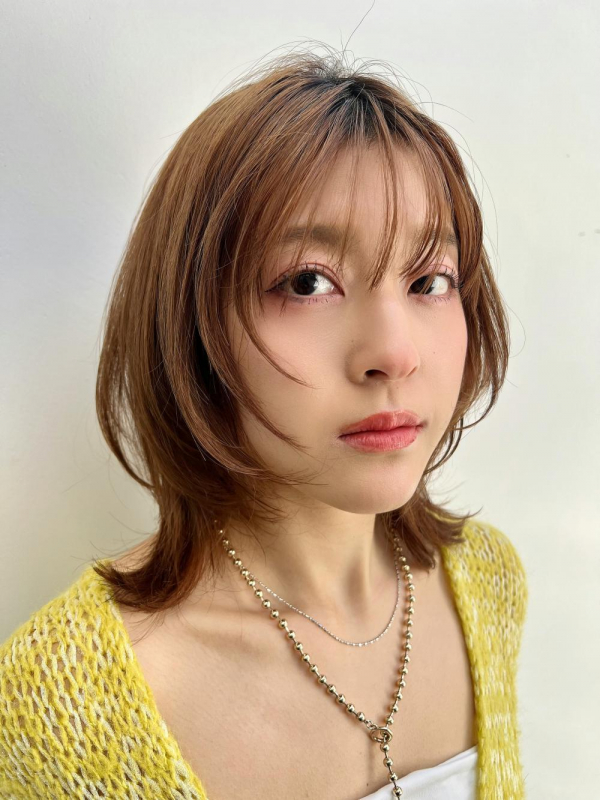 韓国風レイヤーボブハッシュカットおしゃれ女子ウルフ