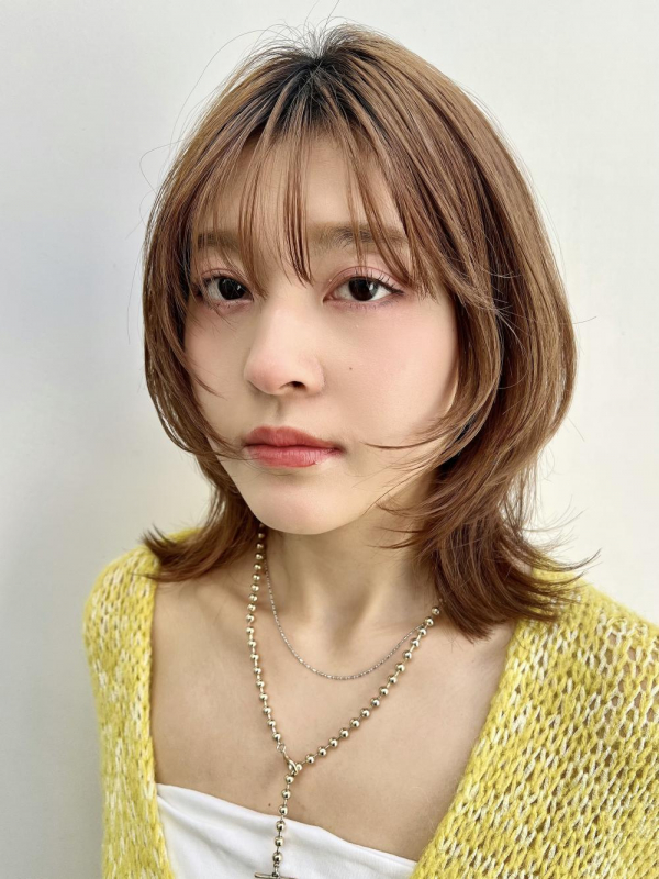韓国風レイヤーボブハッシュカットおしゃれ女子ウルフ