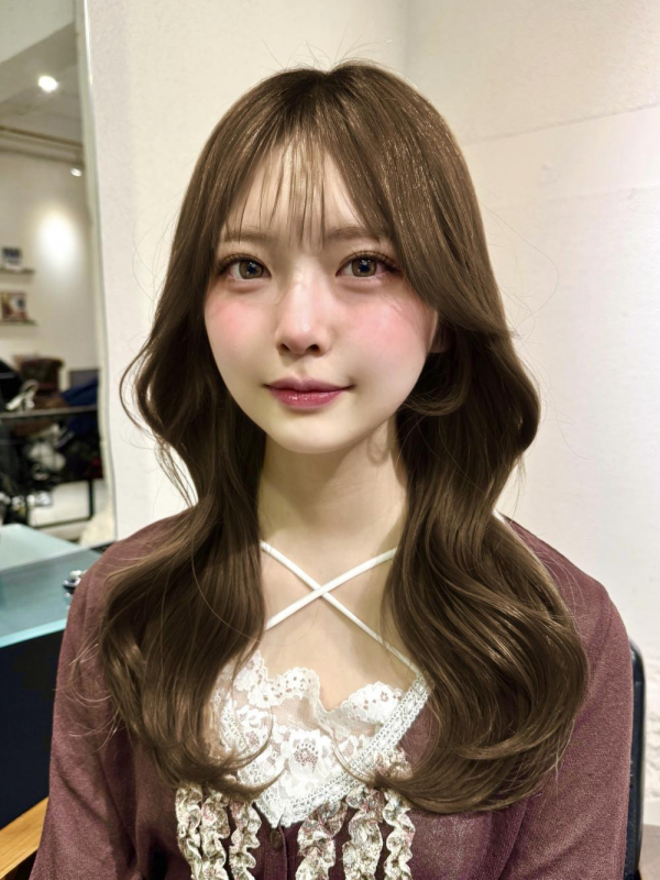 小顔　薄めバング　オトナモテレイヤー