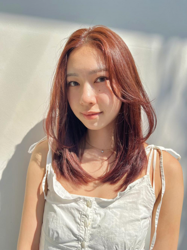 韓国風レイヤーボブハッシュカットおしゃれ女子ウルフ