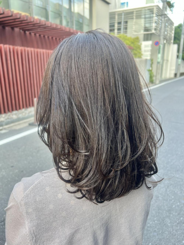ブリーチなしカラーレイヤーミディアム